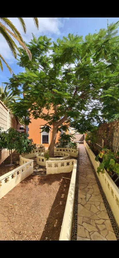 Chalet Hidromasaje Y Piscina Granadilla De Abona Ngoại thất bức ảnh