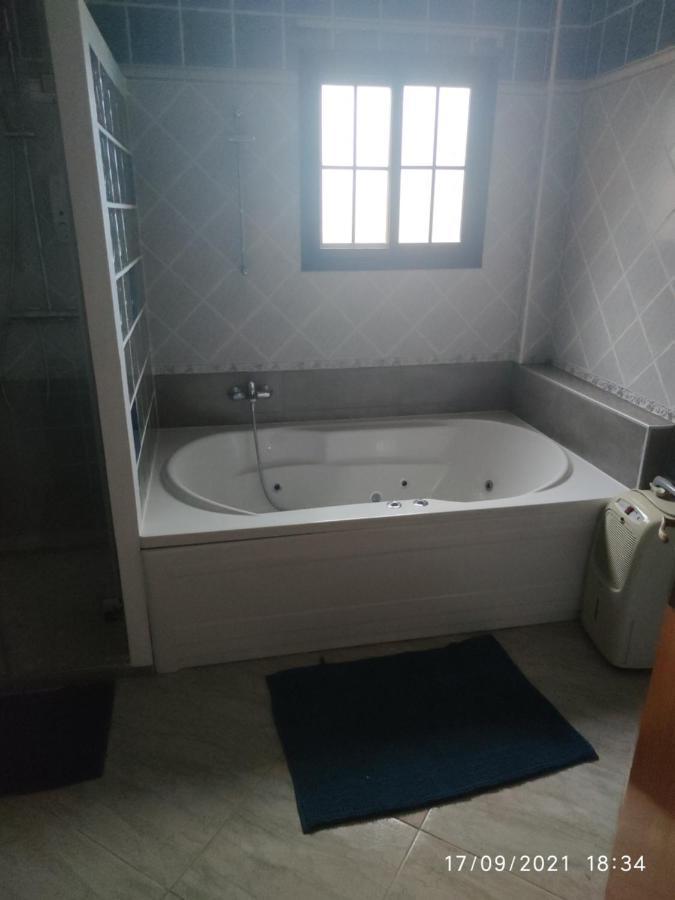 Chalet Hidromasaje Y Piscina Granadilla De Abona Phòng bức ảnh